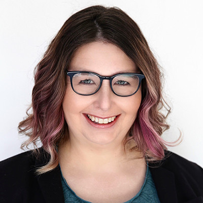 Emily Taylor Headshot